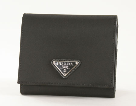 プラダスーパーコピー テスート 三つ折財布 ブラック 1M0176